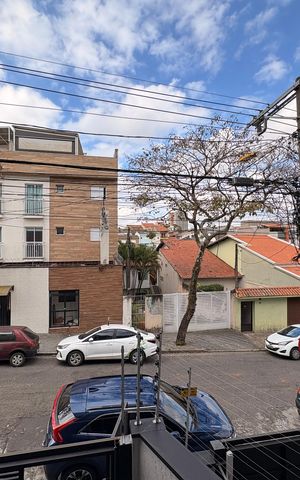 Casa à venda com 110m², 2 quartos e 2 vagas Casa à venda com 110m², 2 quartos e 2 vagasVista da sala