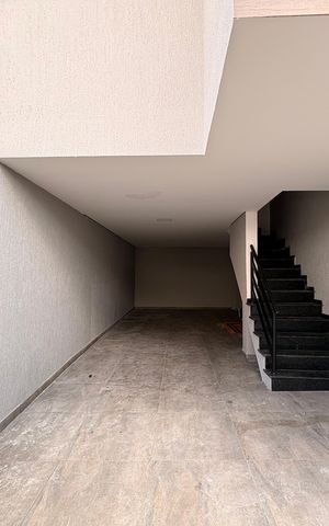 Casa à venda com 110m², 2 quartos e 2 vagas Casa à venda com 110m², 2 quartos e 2 vagasGaragem