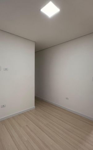 Casa à venda com 110m², 2 quartos e 2 vagas Casa à venda com 110m², 2 quartos e 2 vagasSuite 1