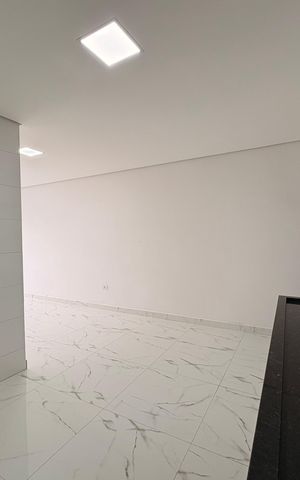 Casa à venda com 110m², 2 quartos e 2 vagas Casa à venda com 110m², 2 quartos e 2 vagasCozinha