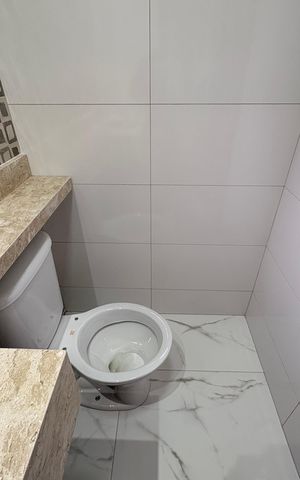 Casa à venda com 110m², 2 quartos e 2 vagas Casa à venda com 110m², 2 quartos e 2 vagasLavabo