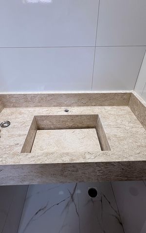 Casa à venda com 110m², 2 quartos e 2 vagas Casa à venda com 110m², 2 quartos e 2 vagasBanheiro da Suíte 2
