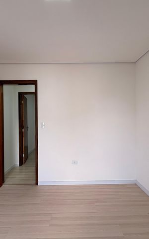 Casa à venda com 110m², 2 quartos e 2 vagas Casa à venda com 110m², 2 quartos e 2 vagasSuite 2