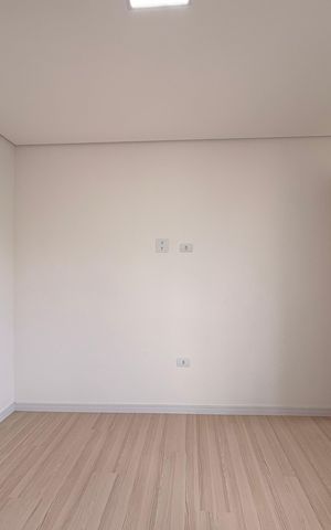 Casa à venda com 110m², 2 quartos e 2 vagas Casa à venda com 110m², 2 quartos e 2 vagasSuite 2