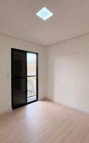 Casa à venda com 110m², 2 quartos e 2 vagas Casa à venda com 110m², 2 quartos e 2 vagasSuite 2