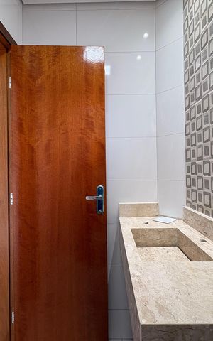 Casa à venda com 110m², 2 quartos e 2 vagas Casa à venda com 110m², 2 quartos e 2 vagasLavabo