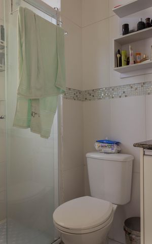 Apartamento para alugar com 60m², 3 quartos e 1 vaga Apartamento para alugar com 60m², 3 quartos e 1 vagaBanheiro da Suíte 1