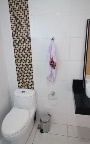 Apartamento à venda com 200m², 3 quartos e 1 vagaBanheiro 2