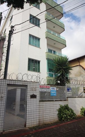 Apartamento à venda com 200m², 3 quartos e 1 vagaFachada