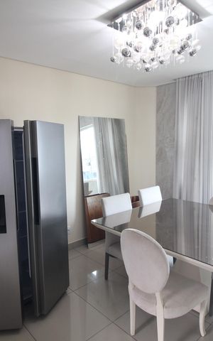 Apartamento à venda com 200m², 3 quartos e 1 vagaSala