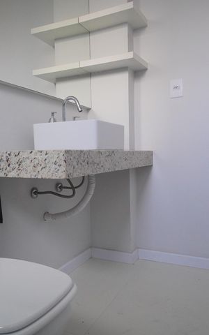 Apartamento à venda com 93m², 2 quartos e 1 vagaBanheiro