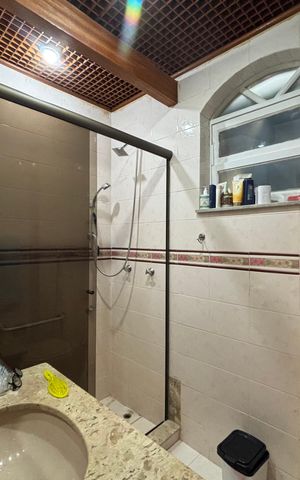Apartamento à venda com 65m², 2 quartos e 1 vaga Apartamento à venda com 65m², 2 quartos e 1 vagaBanheiro social