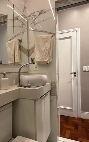 Apartamento à venda com 150m², 3 quartos e 1 vagaSuíte 1 - banheiro