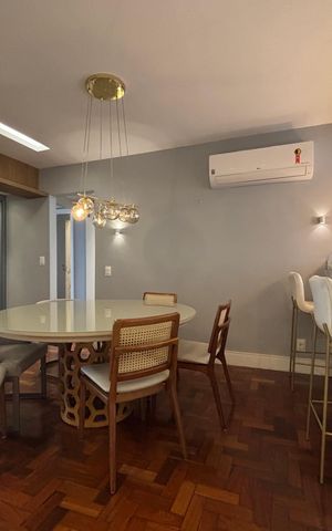 Apartamento à venda com 150m², 3 quartos e 1 vagaSala