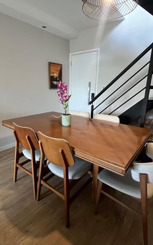 Apartamento à venda com 145m², 3 quartos e 3 vagas Apartamento à venda com 145m², 3 quartos e 3 vagasSala de Jantar