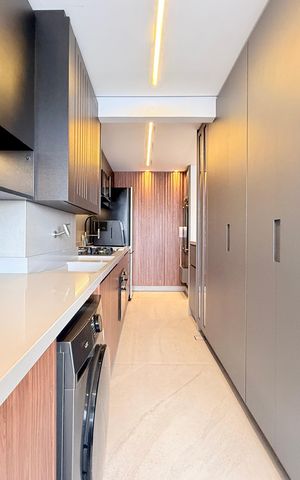 Apartamento à venda com 71m², 2 quartos e 1 vaga Apartamento à venda com 71m², 2 quartos e 1 vagaÁrea de Serviço