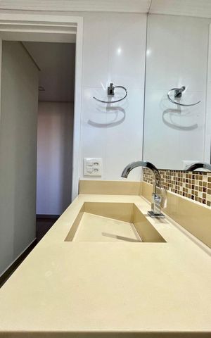 Apartamento à venda com 60m², 2 quartos e 1 vaga Apartamento à venda com 60m², 2 quartos e 1 vagaBanheiro
