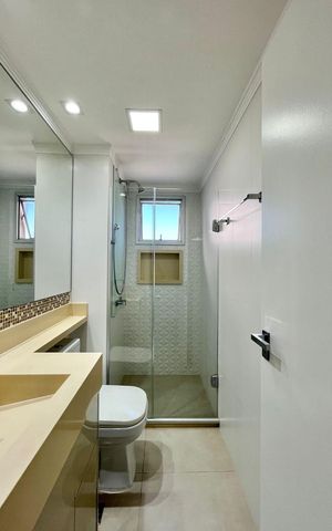 Apartamento à venda com 60m², 2 quartos e 1 vaga Apartamento à venda com 60m², 2 quartos e 1 vagaBanheiro