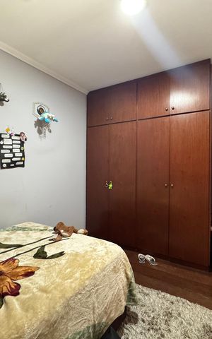 Casa à venda com 200m², 6 quartos e 8 vagas Casa à venda com 200m², 6 quartos e 8 vagasSuíte 2