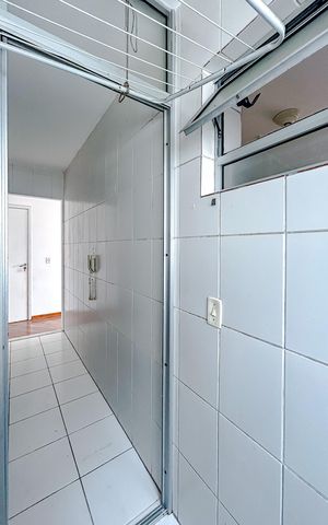 Apartamento à venda com 64m², 3 quartos e 1 vagaÁrea de Serviço