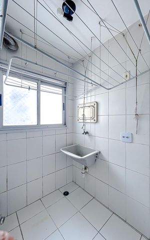 Apartamento à venda com 64m², 3 quartos e 1 vagaÁrea de Serviço