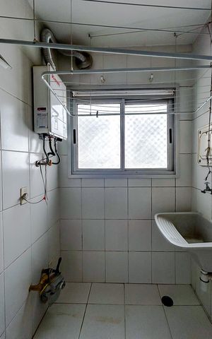 Apartamento à venda com 64m², 3 quartos e 1 vagaÁrea de Serviço