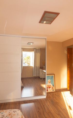 Casa de condomínio à venda com 250m², 3 quartos e 3 vagas Casa de condomínio à venda com 250m², 3 quartos e 3 vagasSuíte 3
