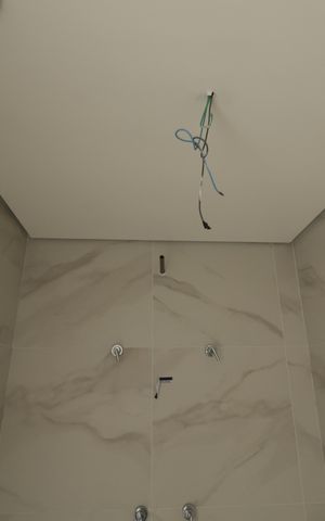 Apartamento à venda com 144m², 3 quartos e 2 vagasBanheiro da Suíte 1