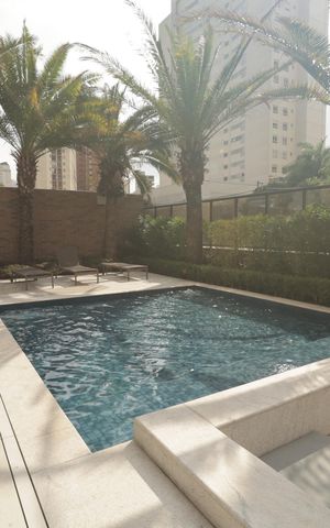 Apartamento à venda com 144m², 3 quartos e 2 vagasÁrea comum - Piscina