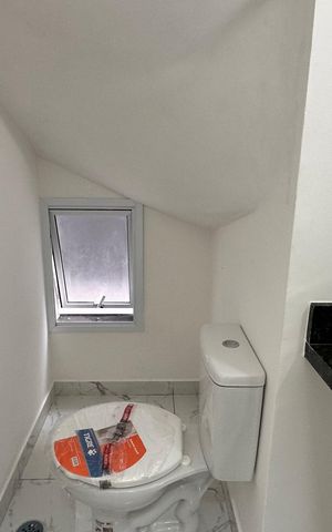 Casa à venda com 125m², 3 quartos e 2 vagas