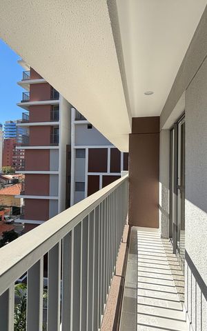 Apartamento à venda com 28m², 1 quarto e sem vaga Apartamento à venda com 28m², 1 quarto e sem vagaVaranda