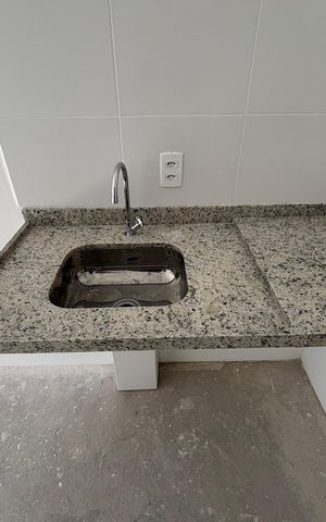 Apartamento à venda com 28m², 1 quarto e sem vaga Apartamento à venda com 28m², 1 quarto e sem vagaSala/Cozinha