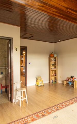 Casa à venda com 277m², 3 quartos e 3 vagasAtico