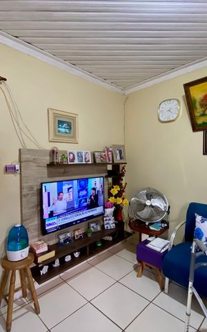 Casa à venda com 214m², 2 quartos e 2 vagas
