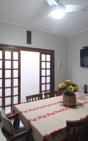 Casa para alugar com 125m², 2 quartos e 2 vagasSala 2