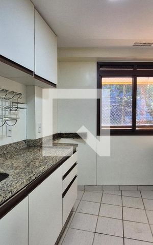 Apartamento à venda com 80m², 2 quartos e 2 vagasCozinha