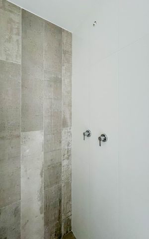Apartamento à venda com 39m², 2 quartos e 1 vaga Apartamento à venda com 39m², 2 quartos e 1 vagaBanheiro
