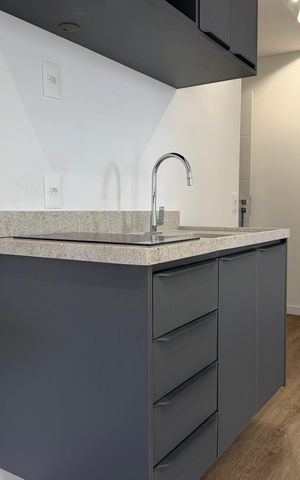 Studio para alugar com 33m², 1 quarto e sem vaga Studio para alugar com 33m², 1 quarto e sem vagaBanheiro