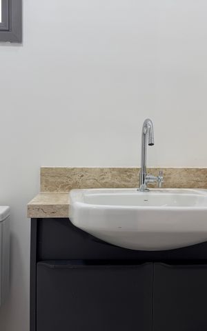 Studio para alugar com 33m², 1 quarto e sem vaga Studio para alugar com 33m², 1 quarto e sem vagaBanheiro