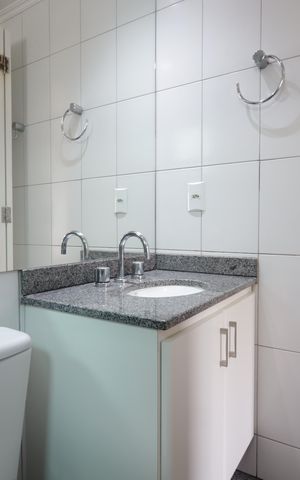 Apartamento à venda com 69m², 3 quartos e 2 vagasBanheiro da Suíte