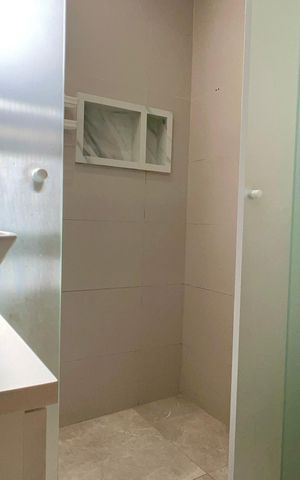 Apartamento à venda com 65m², 3 quartos e sem vagaBanheiro