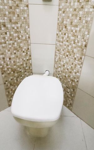 Casa à venda com 200m², 4 quartos e 2 vagas Casa à venda com 200m², 4 quartos e 2 vagasBanheiro de serviço