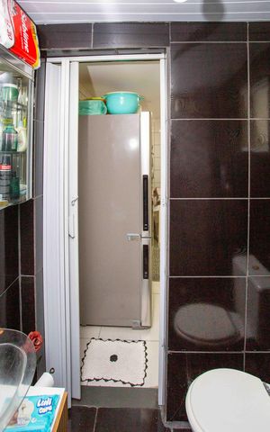 Casa à venda com 90m², 2 quartos e 1 vagaBanheiro Social