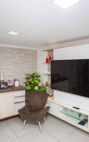 Casa à venda com 90m², 2 quartos e 1 vagaSala
