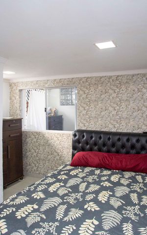 Casa à venda com 90m², 2 quartos e 1 vagaQuarto Suíte