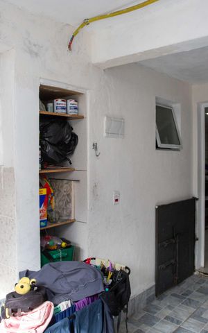 Casa à venda com 90m², 2 quartos e 1 vagaGaragem
