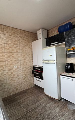 Casa à venda com 125m², 2 quartos e 6 vagas Casa à venda com 125m², 2 quartos e 6 vagasCozinha