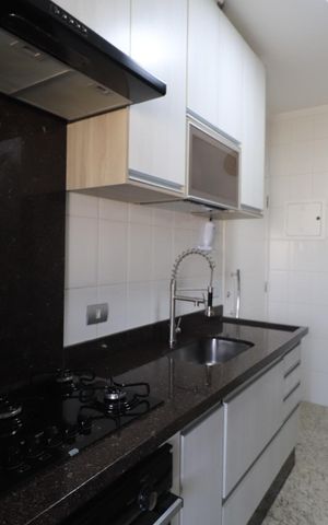 Apartamento à venda com 80m², 3 quartos e 2 vagasCozinha