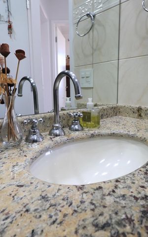 Apartamento à venda com 80m², 3 quartos e 2 vagasBanheiro Social