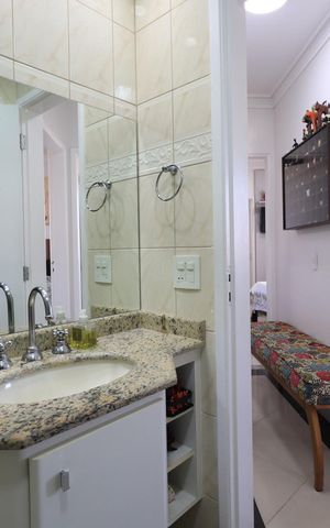 Apartamento à venda com 80m², 3 quartos e 2 vagasBanheiro Social